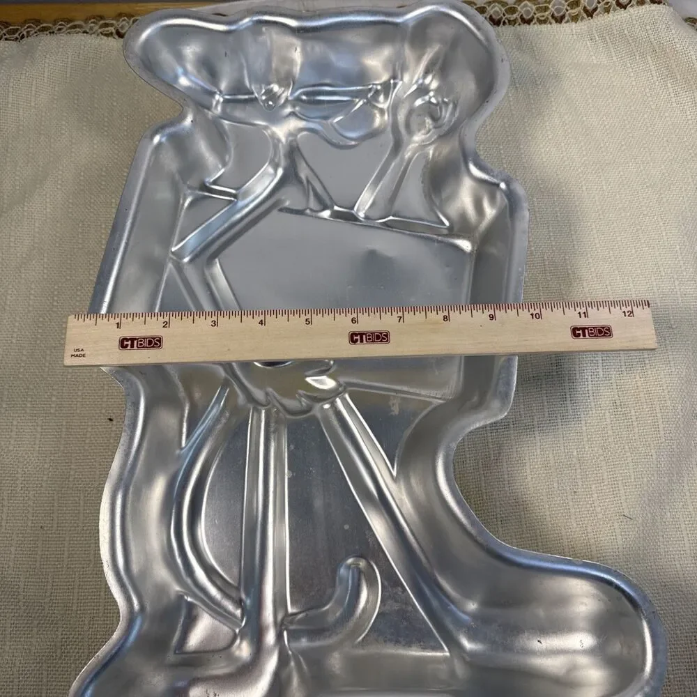Vintage Pink Panther 1977 Wilton 502-4548 Aluminum Cake Pan Mold 16